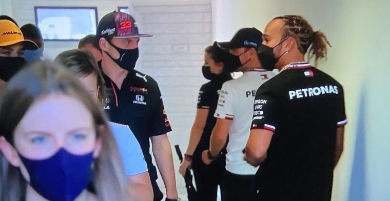 Shahab_NL's tweet photo. Vueltas lideradas en Singapur:
Giovinazzi: 4
Verstappen: 3 https://t.co/x0uDZk9xhQ