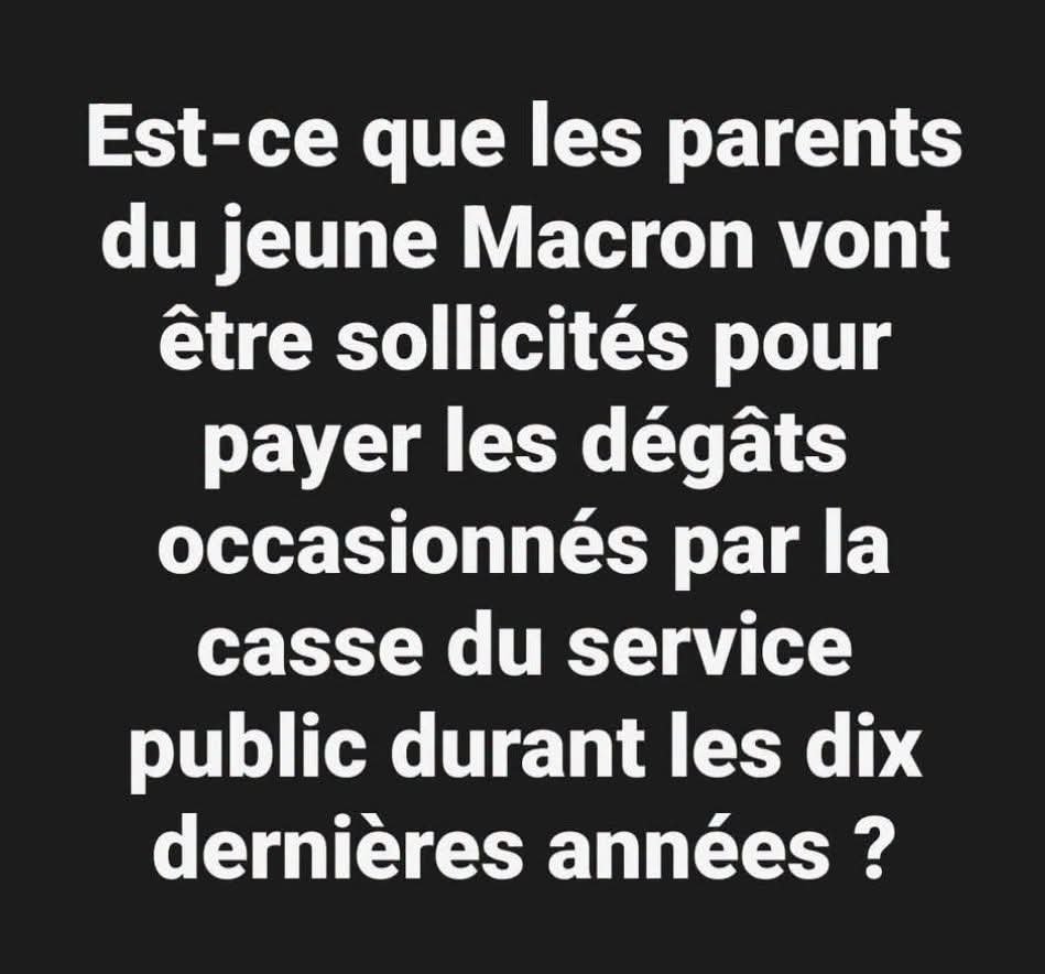 1Graindefolie's tweet photo. #BlocusUniversités  Alerte info : Mardi 6 octobre #BlocusLycées #MacronDestitution #Ilsepassequelquechose https://t.co/QX9MzWrhlZ