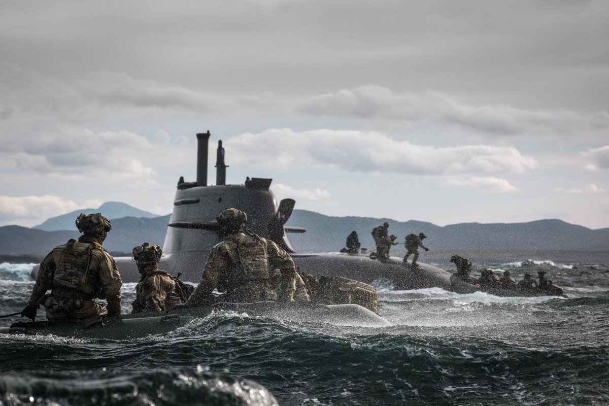 Commando_Ops's tweet photo. Commando on Ex STRIKE WARRIOR 26

Commandos from UKCF of 148Bty working alongside a German Partners to conduct Submarine RV drills during Ex STRIKE WARRIOR ahead of Winter Deployment.

https://t.co/5CP86cT4Lt https://t.co/ev9J350Klq