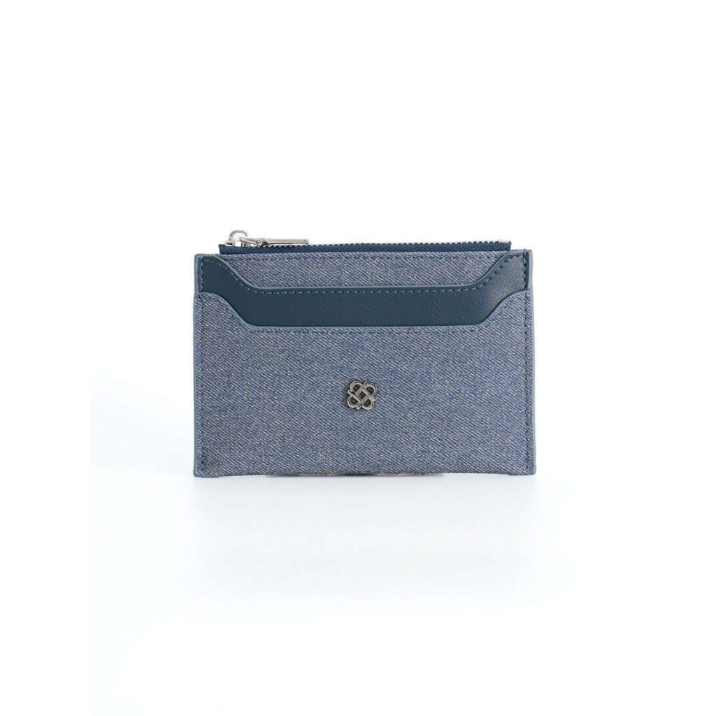cenymeltboo's tweet photo. wts ♡ ส่งต่อ

perota card holder กระเป๋าตัง
🫐 สี dark blue ( มือ 2 ของเค้าเอง )

♡ 230 ส่งฟรีค่า
มีกล่องน้า สภาพน้องดีมาก ไม่มีตำหนิ มีแค่ฝุ่นจึ๋งนึงคับ

#perota #ส่งต่อกระเป๋า #กระเป๋า #perotabrand #ส่งต่อของใช้ #ส่งต่อ #ส่งต่อเสื้อผ้า #กระเป๋ามือสอง #กระเป๋ามือ2 https://t.co/mg0tAloASZ