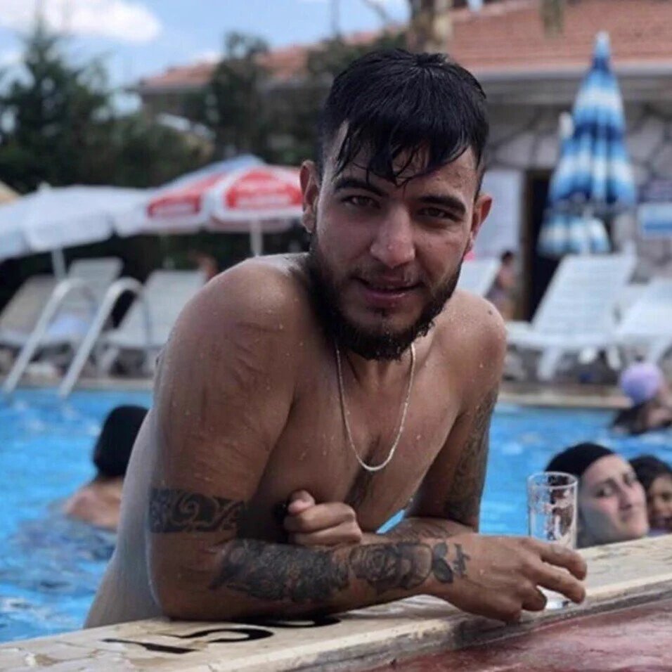 gumushtigin's tweet photo. Kadınların istediği erkek / kadınların istemediği erkek https://t.co/72zgRvd2GJ