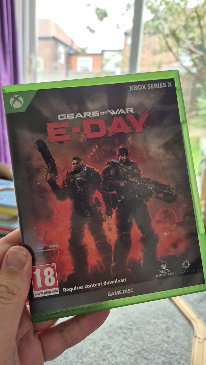 SlashLP89's tweet photo. Ngl buying a new Xbox console exclusive in 2026 feels GOOD (you even get the traditional Gears sticker!)

Controller is also sick as helllllll https://t.co/WYNgeZgTs2