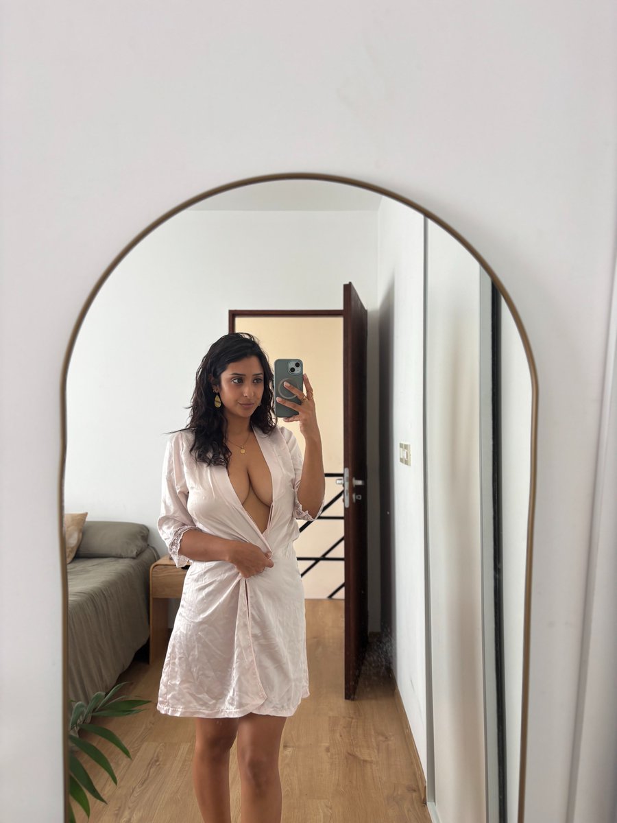 floretoyo's tweet photo. Would you suck on these tits if you had the chance right now? 🍒🤭 https://t.co/ZQ7HbW9ZcK