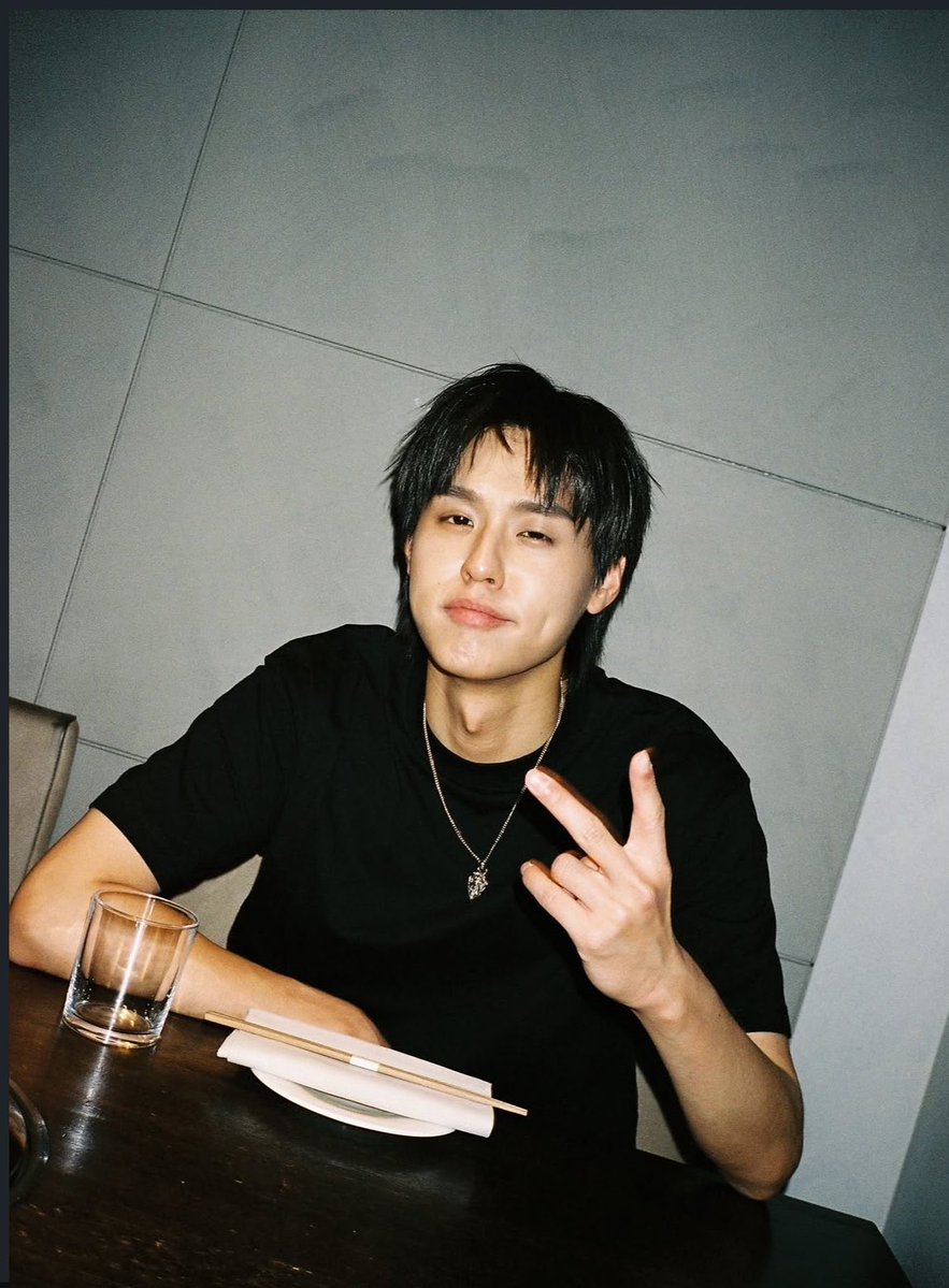 contentnotfnd's tweet photo. แอบเขิน https://t.co/YMtDGENhyg