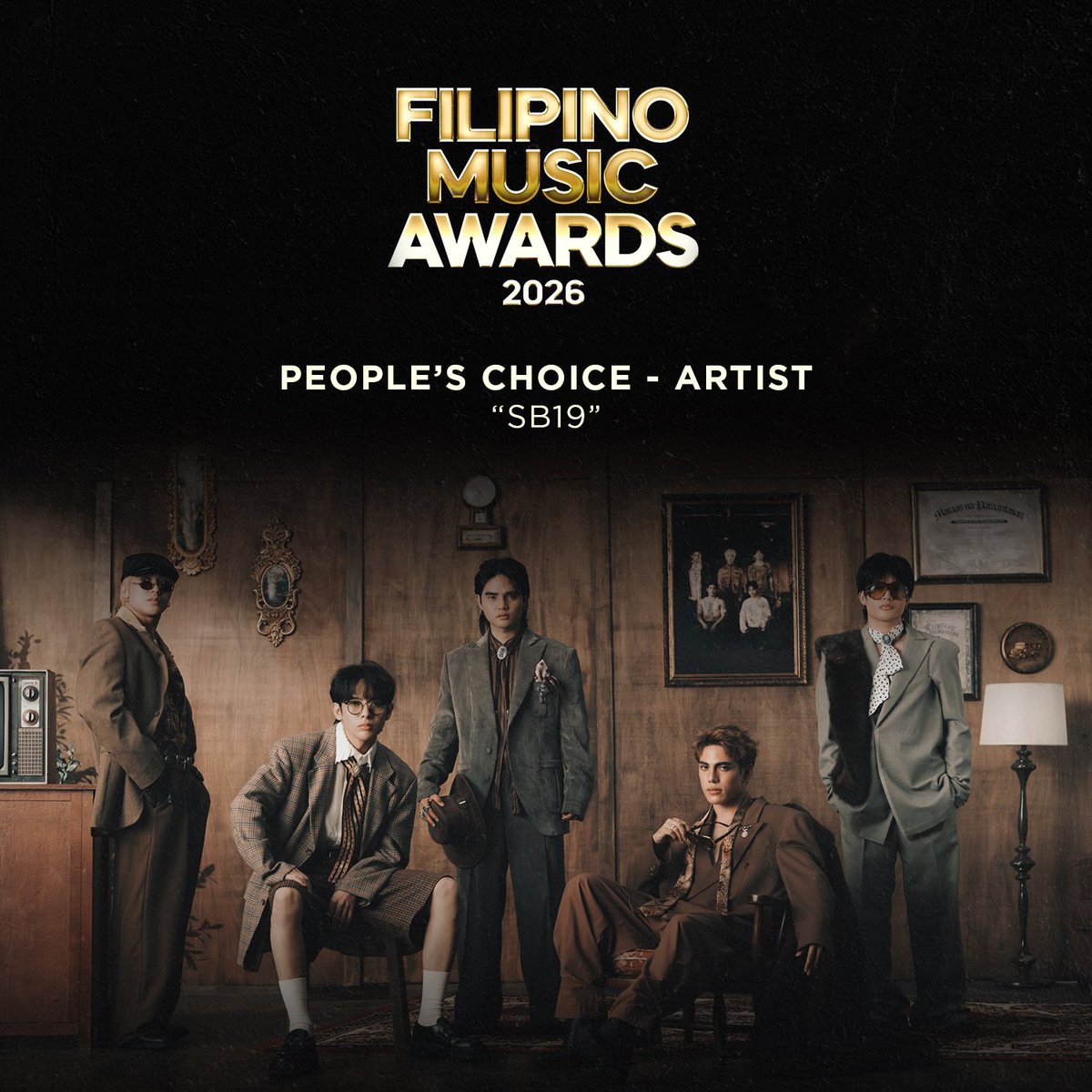 1zentertainment's tweet photo. SB19 (@SB19Official) is named People's Choice - Artist at the Filipino Music Awards, celebrating the community that has witnessed their growth, shared their milestones, and remained part of the journey.

#1ZEntertainment #SB19 #FilipinoMusicAwards https://t.co/DfV5FRMBzt