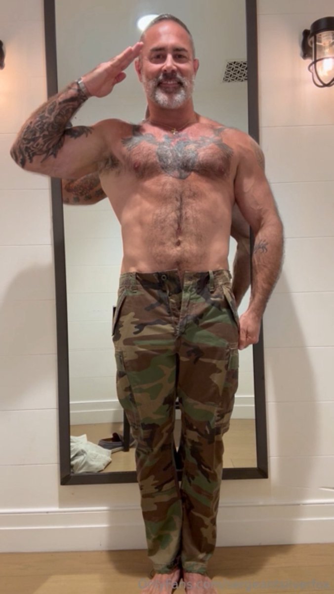 SergeantSiww's tweet photo. Be my private.  Get worked hard. SergeantSilverFox 🥵
@sargesilverfox https://t.co/vjWdQAe23r