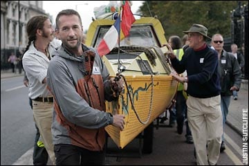 TheRewindDaily's tweet photo. In 1994, a broke window cleaner left London on a bicycle. He didn't come home for 13 years. 🌍

19 years ago today, Oct 6, 2007, Jason Lewis crossed the Greenwich Meridia
n and became the first person to circle the Earth on human power alone.

No motors. No sails. Just:

🚲 Bikes
🛼 Rollerblades
🛶 Kayaks
🚣 A wooden pedal boat called Moksha

What it cost him:

→ 111 days pedalling across the Atlantic
→ Both legs broken by a drunk driver in Colorado
→ 73 days alone on the Pacific
→ Arrested in Egypt on suspicion of spying

46,505 miles. Five continents. Every single one earned.

Some stories make you want to do something brave. Save this one for the day you need it.

And follow @TheRewindDaily, because tomorrow's story is just as wild.