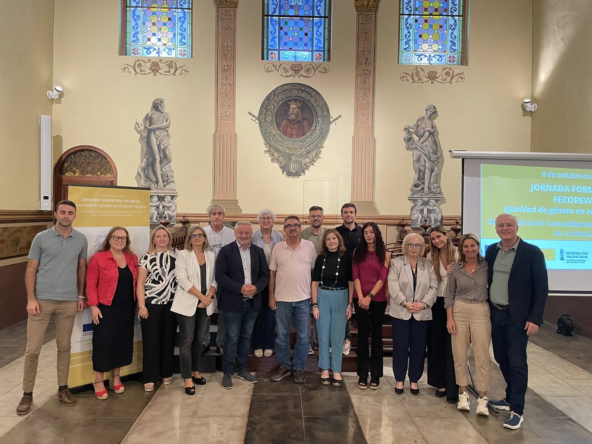 fecoreva's tweet photo. 💧 Jornada formativa en Vila-real sobre igualdad de género en el sector agrario.

📚 Esta actividad se ha desarrollado dentro del marco de las ayudas para la transferencia de conocimientos del Plan Estratégico de la PAC 2023-2027. https://t.co/0nstYUTLRp
