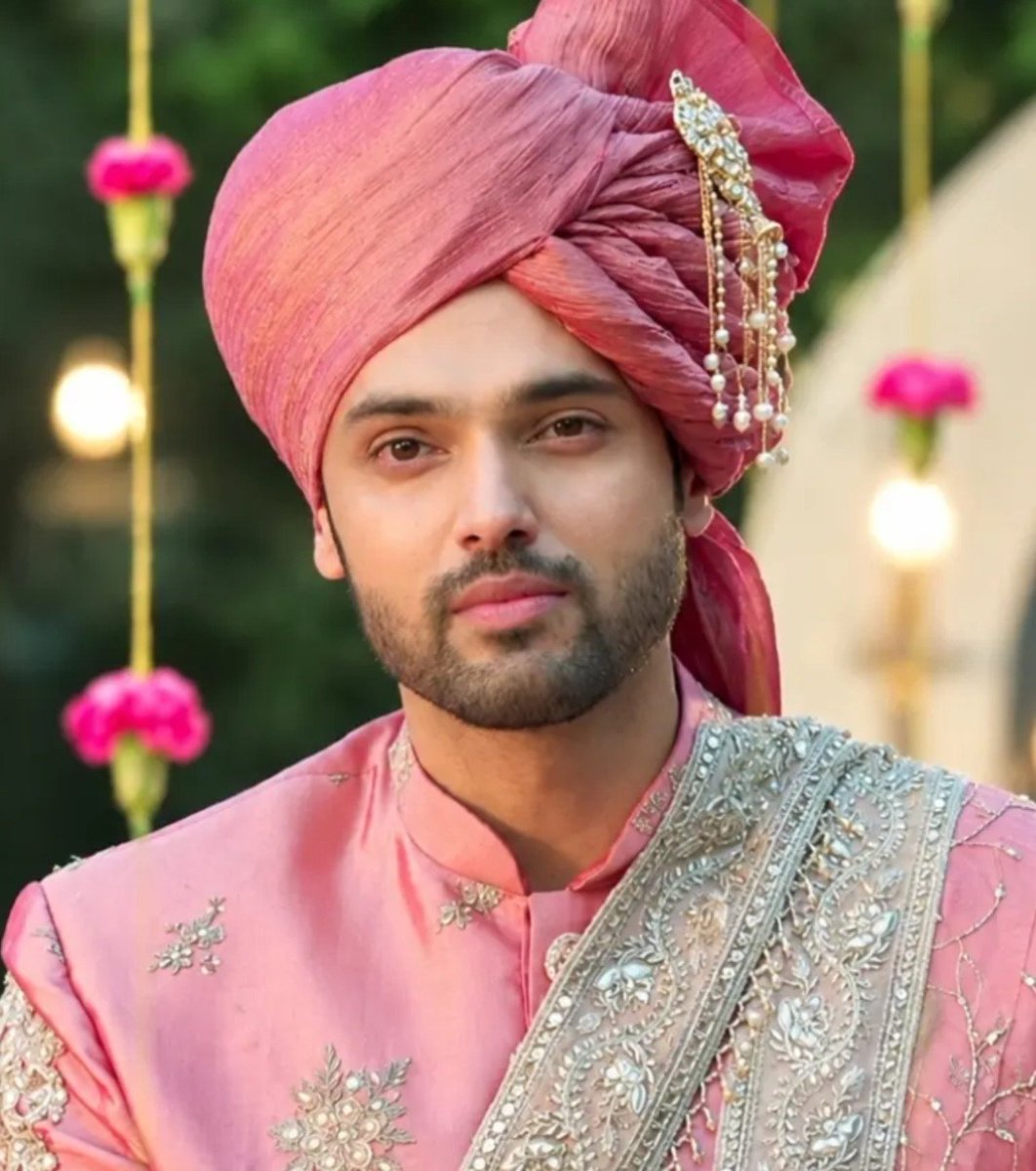 GossipsTv's tweet photo. The Top 10 Hindi TV Actors who generated the Most Buzz Week 40,2026 are as follows:

1.#ParthSamthaan (SHKH) : 4.76%
2.#BhavikaSharma (SHKH) : 4.73%
3.#SritiJha (TDSM) : 4.28%
4.#ShabirAhluwalia (TDSM) : 4.10%
5.#AditiDevSharma (SHYP) : 3.82%
6.#AvinashMishra (KKK15) : 3.77%
7.#SamridhiiShukla (YRKKH) : 3.34%
8.#PriyankaChahar (Rise & Fall) : 3.25%
9.#RohitPurohit (YRKKH) : 3.16%
10.#IshhanDhawan (YFT) : 2.88%

@GossipsTv REPORT 
Note : The rankings were determined through a data analysis of the media coverage, participation, interaction, and social media trends throughout the week and based on current active tv actors on various platforms. Data Target - 52 Shows