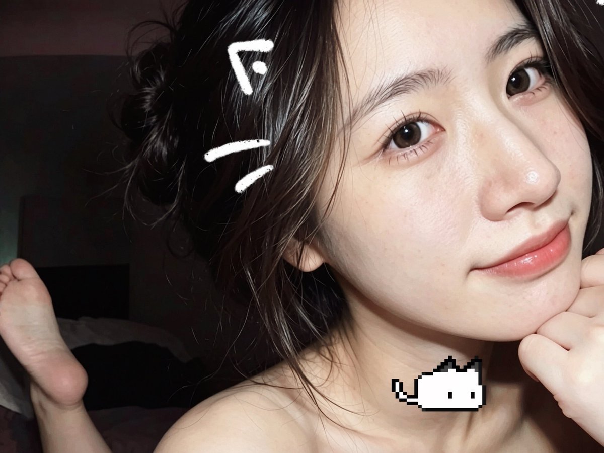 Emily513L's tweet photo. 哎喲，累一天睡覺💤 https://t.co/t58Xwn6Tdb