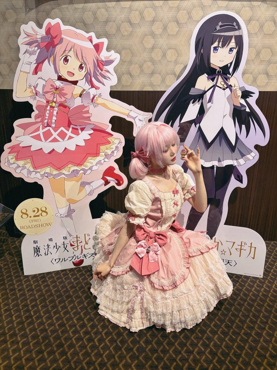 souffle0602's tweet photo. 🎀契約しちゃいました……🪽

まどかマギカコラボのお洋服で2廻天目✨
#まどかマギカ
#cosplayㅤㅤㅤㅤㅤㅤㅤ 
#madokamagica
#ロリータ 
#ワルプルギスの廻天 https://t.co/WsIdHD7xrl