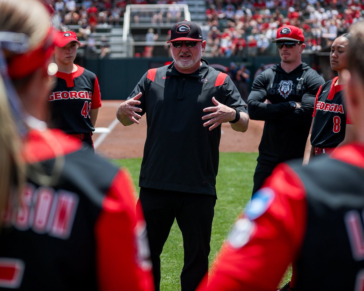 UGASoftball's tweet photo. Happy National Coaches Day to all our faves 🥳

#GoDawgs https://t.co/nb6CKk1nU4