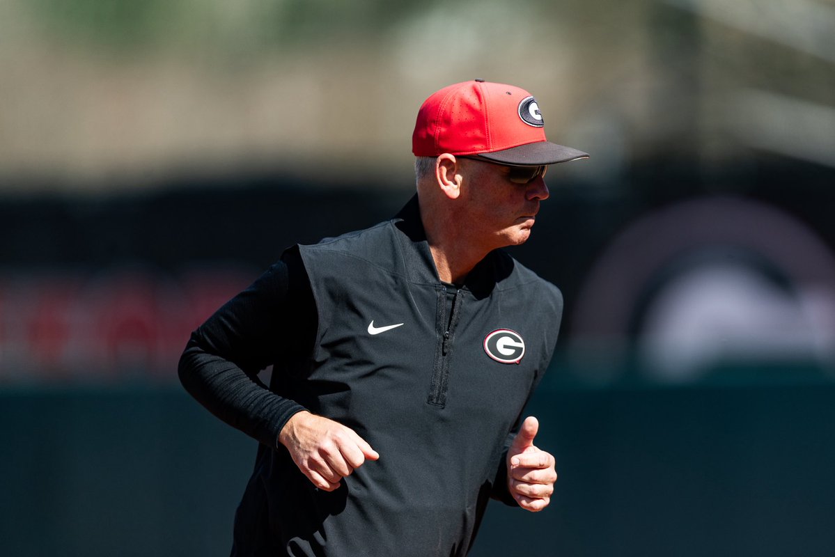 UGASoftball's tweet photo. Happy National Coaches Day to all our faves 🥳

#GoDawgs https://t.co/nb6CKk1nU4