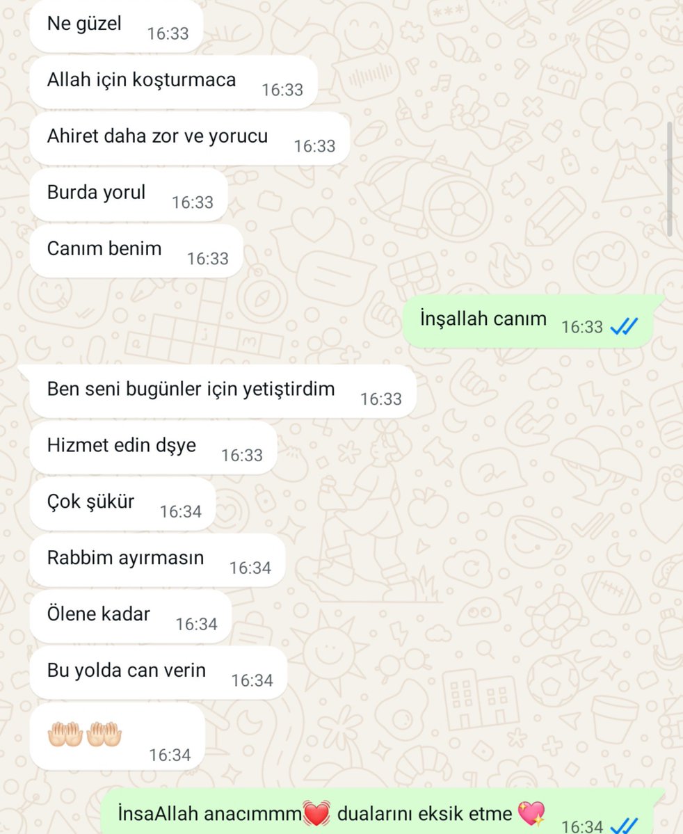 _oylesiinebiri's tweet photo. Anneme çok ders ve sorumluluk verdiler yoruluyorum demişimdir o sırada annemin tesellileri 🥲🥹🥹💘💘💘 https://t.co/Qhj1KxeP99
