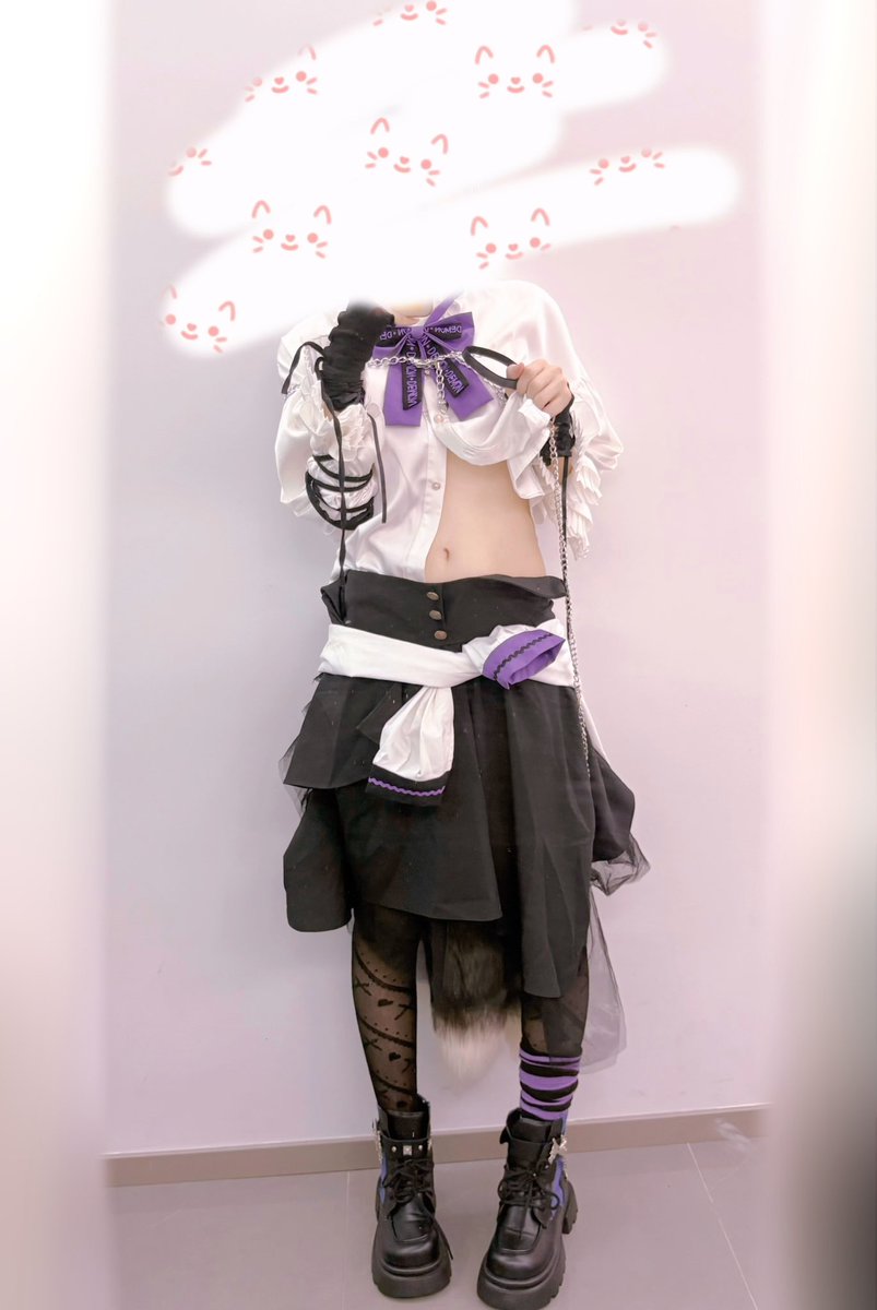LotinaV's tweet photo. 晚晚~     本女仆(男)很不高兴为你服务💢 (不耐烦

#男娘 #伪娘 #偽娘 #femboy #trans https://t.co/E0YeVzMvRQ