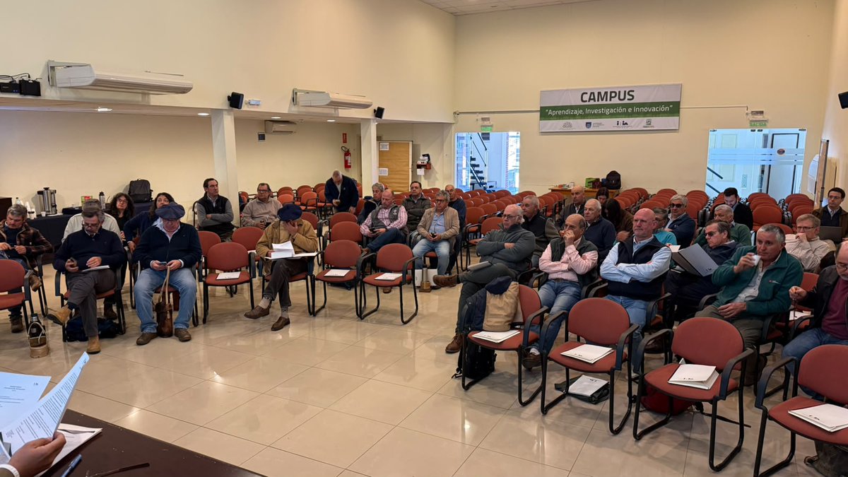 INIA_UY's tweet photo. En la jornada participan también el presidente @M_MSierra, la Junta Directiva, el director nacional @BioGMar y el equipo gerencial. Será una instancia de actualización de información, intercambio y priorización de desafíos desde la perspectiva de las organizaciones regionales. https://t.co/LqZ2aQJFJx