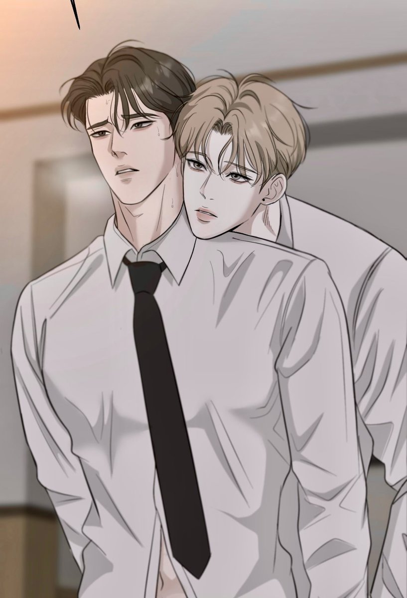 swaypinksy's tweet photo. Hot blonde seme with a severe case of daddy issues… moving in on his deceased father’s husband when his body is not even cold yet 😭 https://t.co/SM2kurmyDm