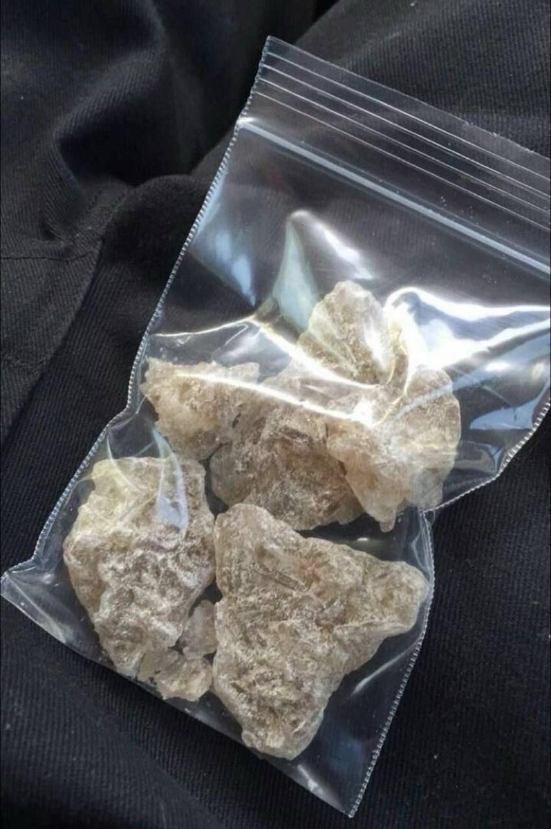 jamessmiths07's tweet photo. The potential of MDMA for what I would label as dark emotions like PTSD, anxiety, depression, and grief comes from the increased ability to open up about emotions under the influence of the drug. That creates an environment to reflect on grief and loss.
#drugtwt
#mdmatwt
#coketwt https://t.co/8f7LkQmvhy