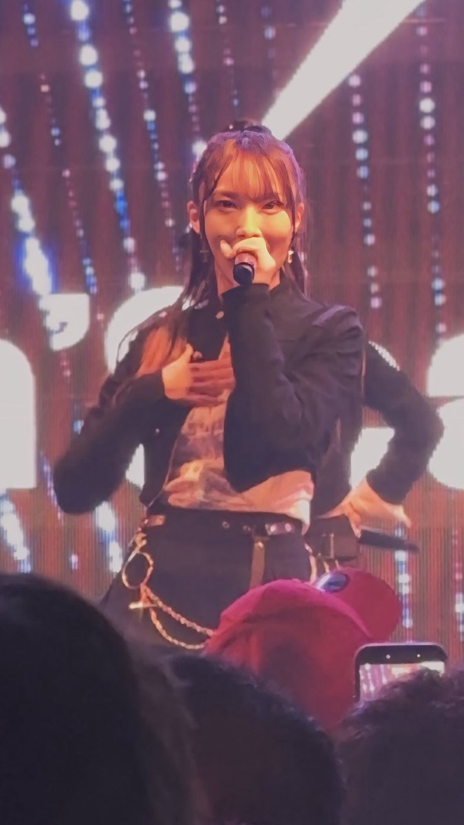 LupinDam's tweet photo. いちいちポーズがかっこいい愛梨ちゃん
#VampireKiss
#ちょちょいのちょい
#マスピ https://t.co/3fmepLRXBI