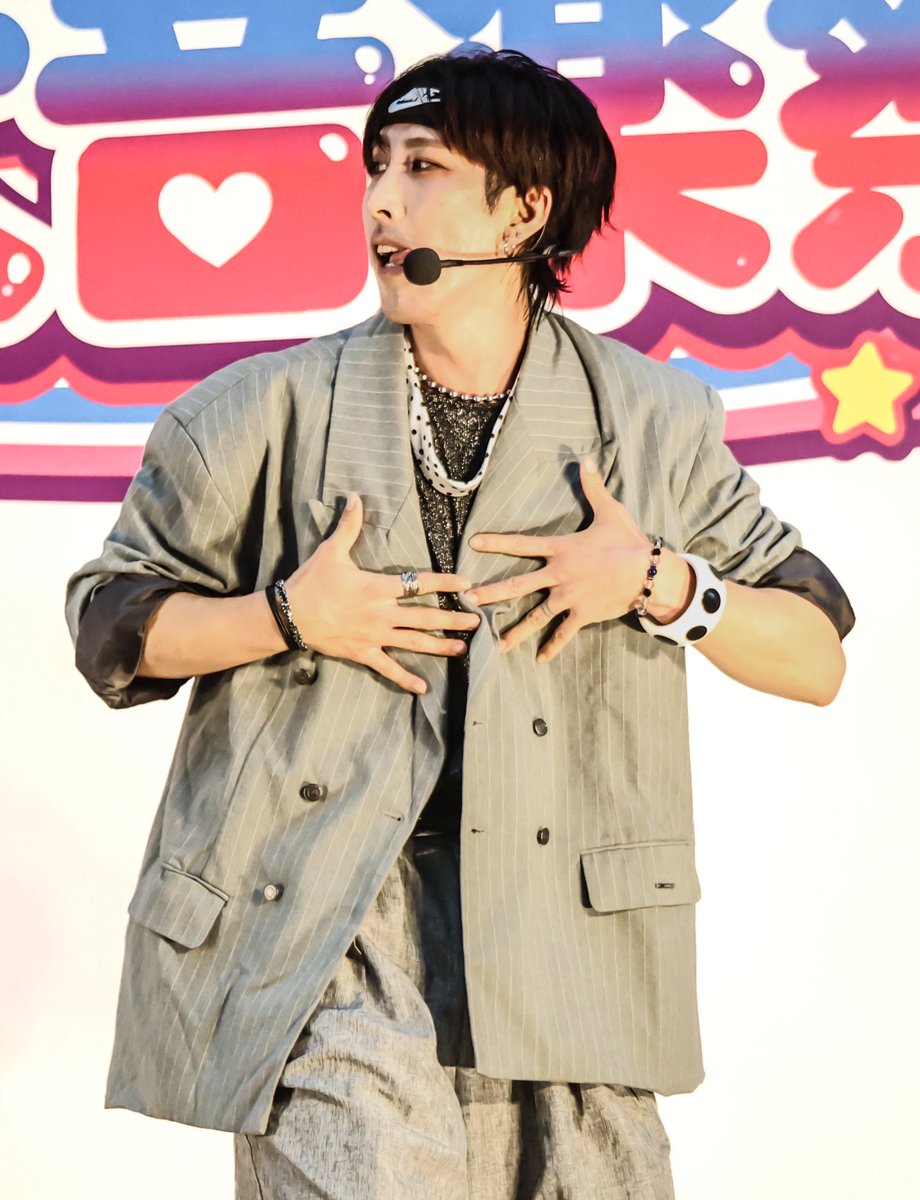 ms____310's tweet photo. 舌ペロ😭😭😭😭 https://t.co/PslL15LMBi