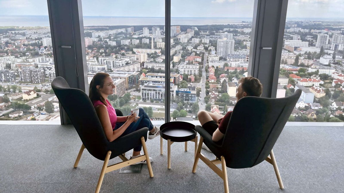 graphcoreai's tweet photo. Graphcore Gdańsk. Where exceptional people are given the ownership and space to innovate.

Want to make an impact on the future of AI compute? Explore our roles in Gdańsk: https://t.co/rv3r3g6jG0

https://t.co/kcgqztTnsN https://t.co/BxpR3oYuPY