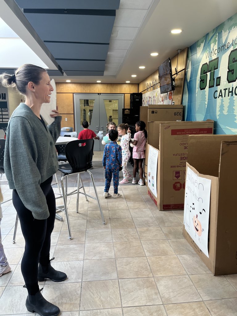 StStephenOCSB's tweet photo. Our annual food drive is off to a GREAT start! β€οΈ Our Stallions are showing their generosity and care by helping support the Stittsville Food Bank. Every donation makes a difference, and together, we can help nourish our community. π₯«β€οΈ #NourishNewBeginnings #StallionPride https://t.co/yNyscmSBvV