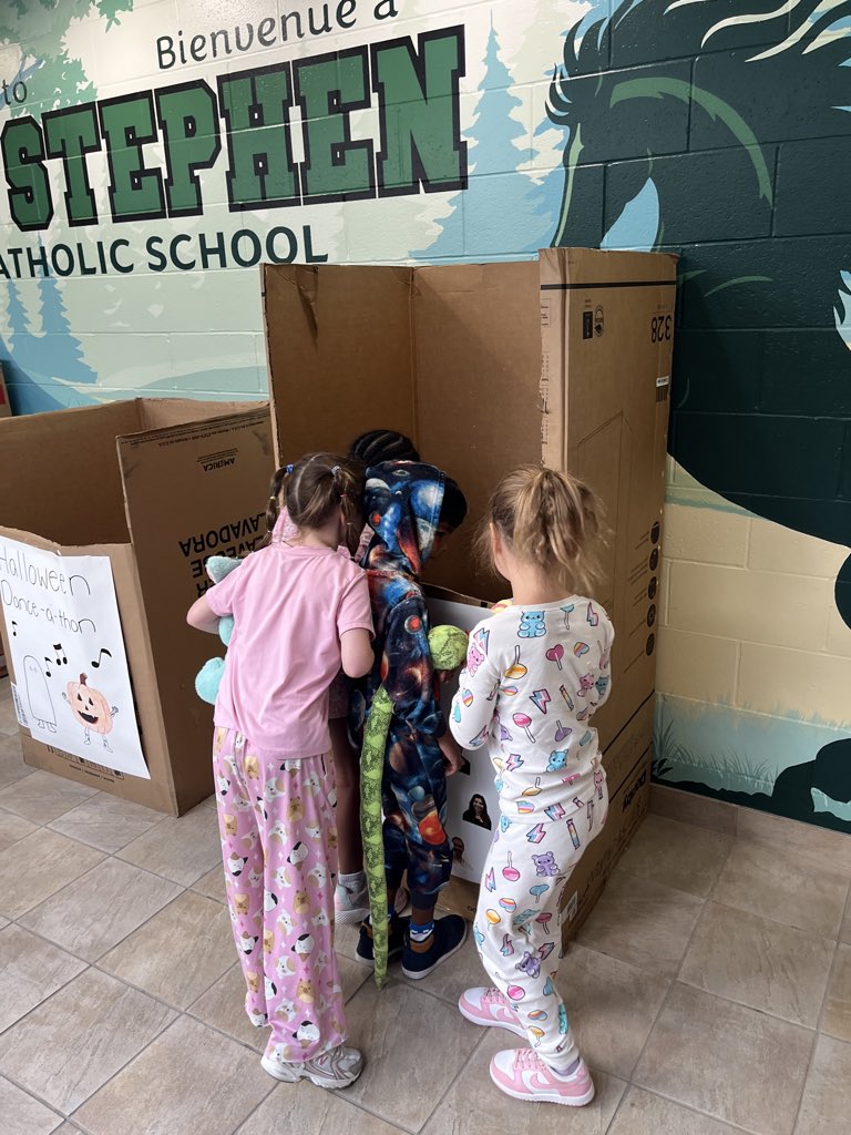 StStephenOCSB's tweet photo. Our annual food drive is off to a GREAT start! β€οΈ Our Stallions are showing their generosity and care by helping support the Stittsville Food Bank. Every donation makes a difference, and together, we can help nourish our community. π₯«β€οΈ #NourishNewBeginnings #StallionPride https://t.co/yNyscmSBvV
