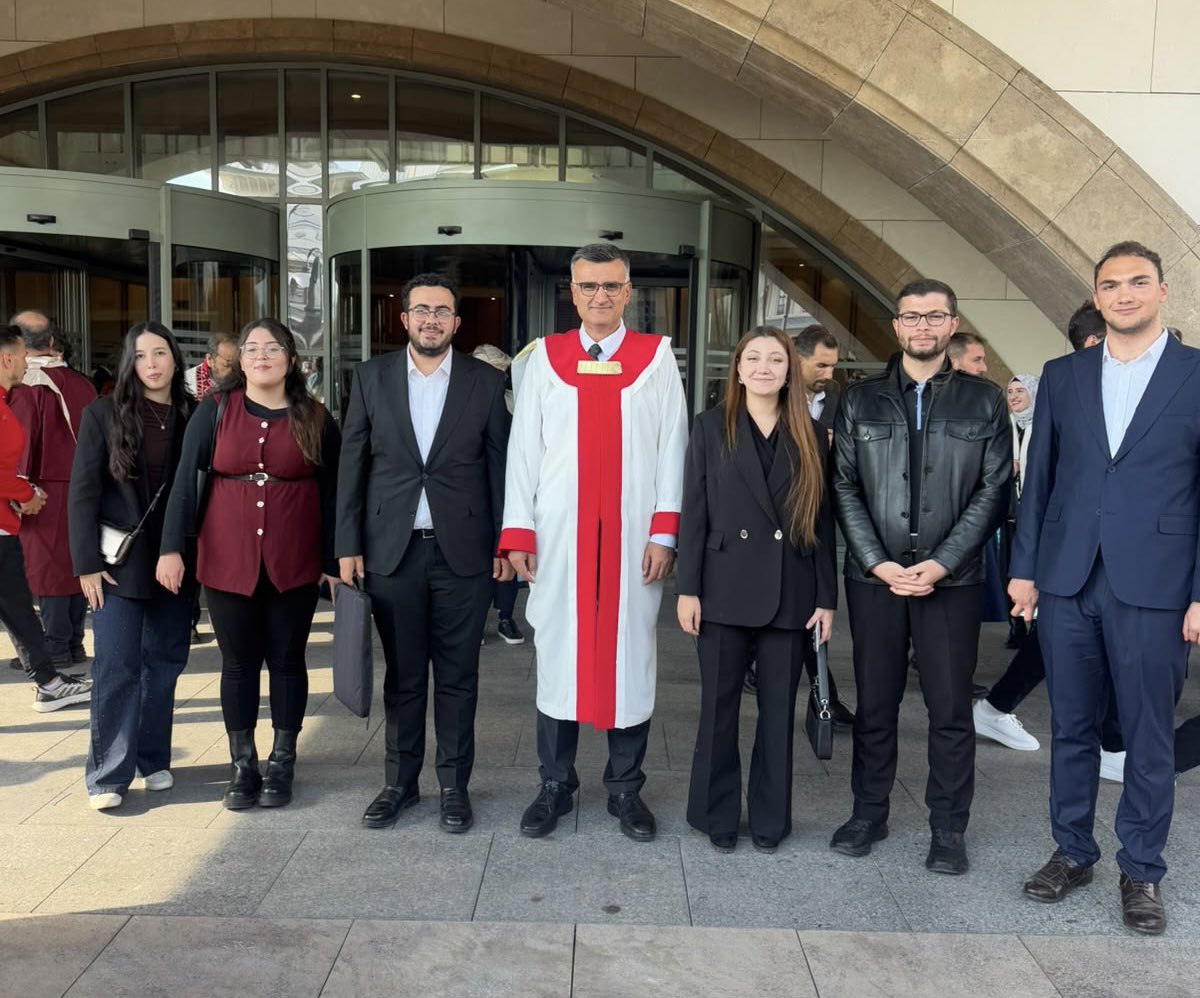 uniakankara's tweet photo. 📍 Cumhurbaşkanlığı Külliyesi

Genel Başkanımız, Cumhurbaşkanımız Sayın Recep Tayyip Erdoğan’ın teşrifleriyle gerçekleştirilen 2026-2027 Akademik Yıl Açılış Töreni’ne katılım sağladık.
Yeni akademik yılın tüm öğrencilerimiz ve akademisyenlerimiz için başarılı geçmesini diliyoruz. https://t.co/ktJvWEXvuq