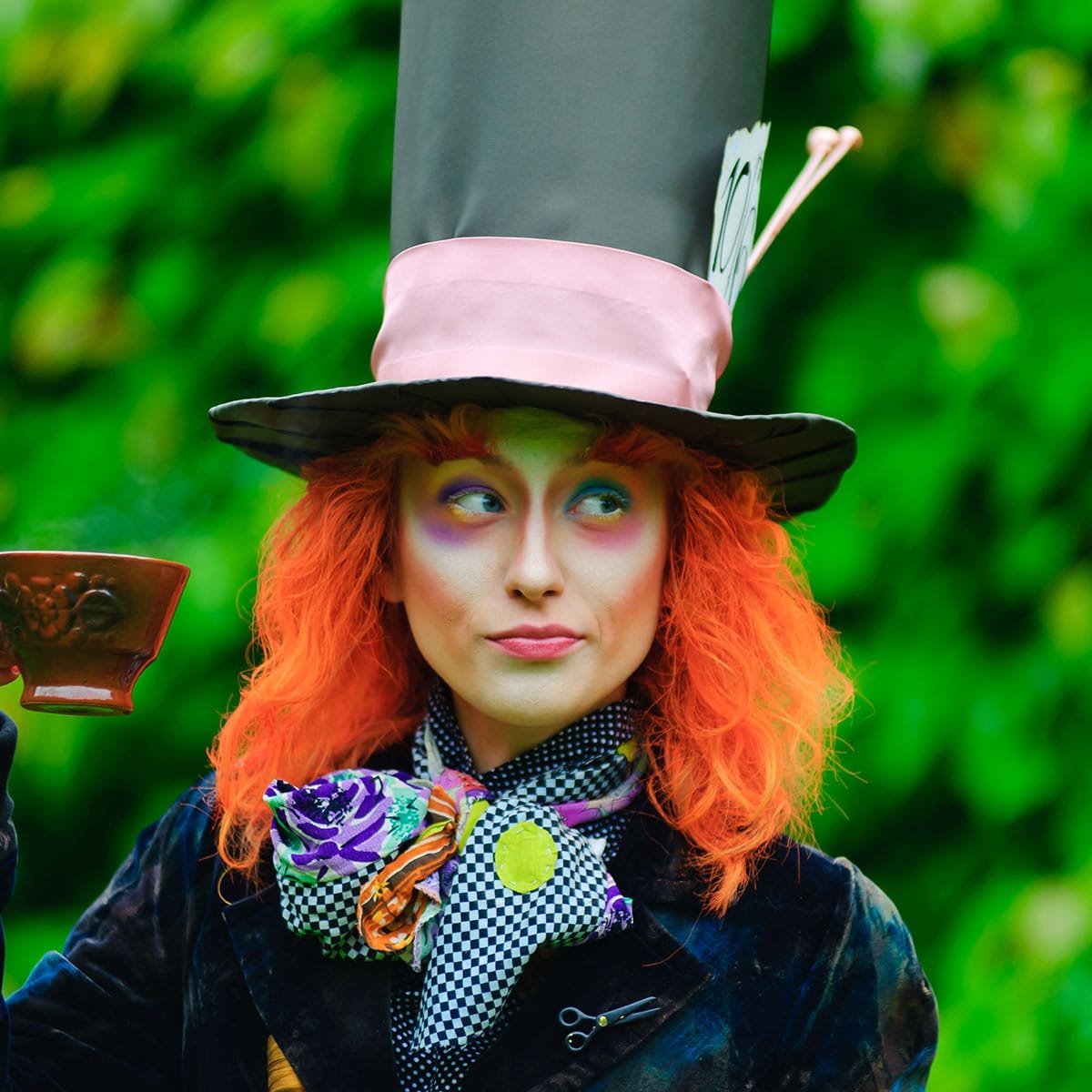 ConnieJoJo2's tweet photo. Happy #MadHatterDay 10/6 
#twistedtuesday #twistedtuesday https://t.co/i7NZlL8jIb
