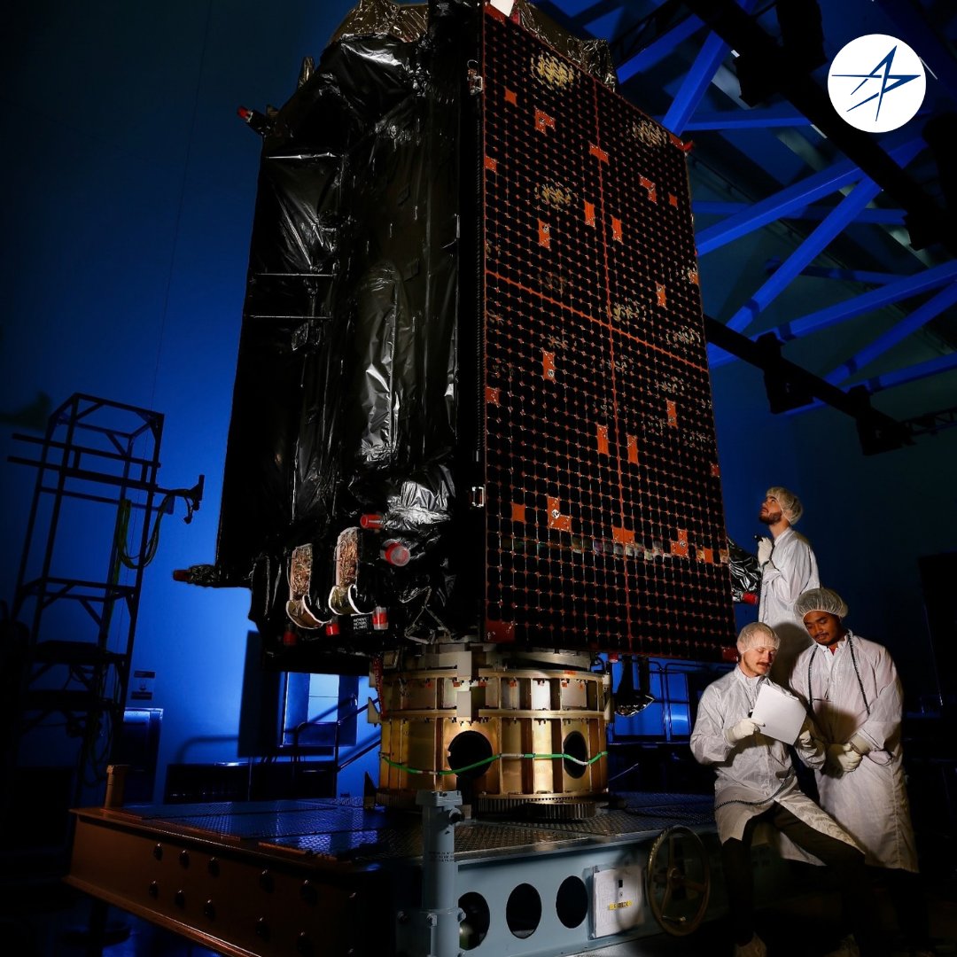 LMSpace's tweet photo. This #WorldSpaceWeek, we're looking at what's revolutionizing the future of GPS.

From AR and VR to 3D printing and digital twins, we’re revolutionizing how GPS IIIF satellites are built, accelerating production, reducing costs and delivering critical capabilities faster.