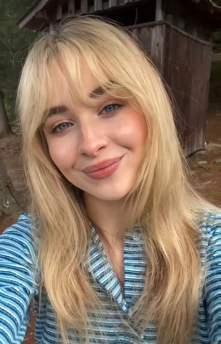Sabrinaaccount4's tweet photo. They always say you find the best things in life when you aren't even looking. Maybe today is that day for both of us.🫂❤️ https://t.co/8lwuvK3WWe