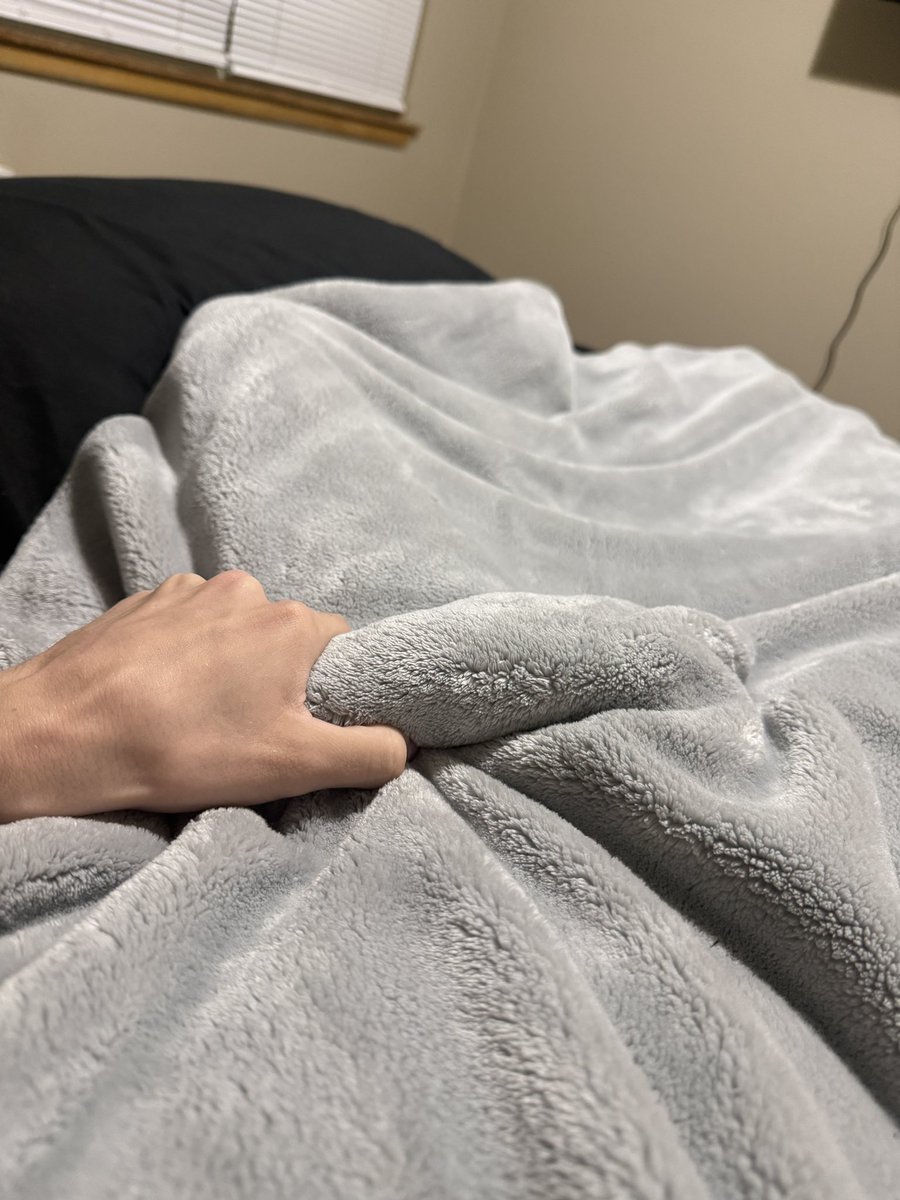 RomanSparksOF's tweet photo. Wanna help w dis morning wood? 🤥🥵 https://t.co/n7WI3nnJvm