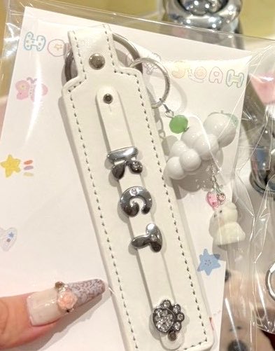 miyako0127's tweet photo. スマホにつけてきたい気持ち https://t.co/NlybBWu1Dr