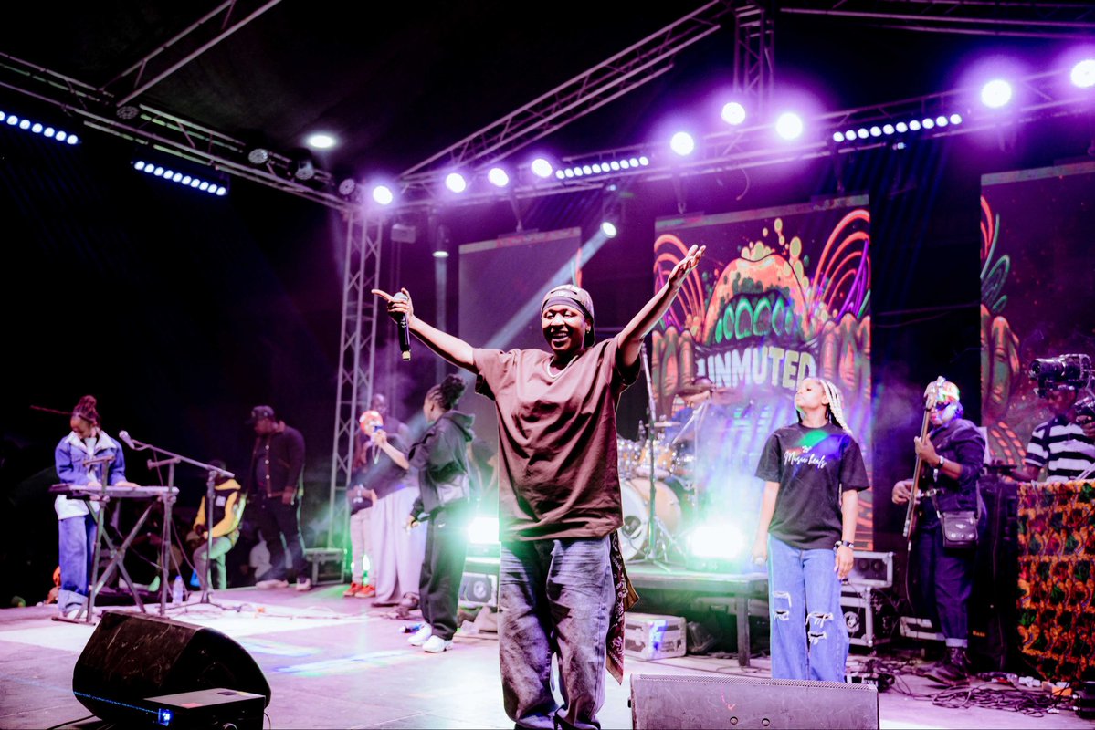 ShokoFestival's tweet photo. 𝗚𝗲𝗻𝗱𝗲𝗿 𝗶𝗰𝗵𝗶𝗶?

Chitungwiza was not ready for Nisha Ts and neither were we 😭🔥 She ATE. She DEVOURED. She left absolutely nothing for the rest of us. 

Respectfully, if you were not there, you missed a MOMENT.
#Shoko2026 #Unmuted https://t.co/WP3m6bPq0j