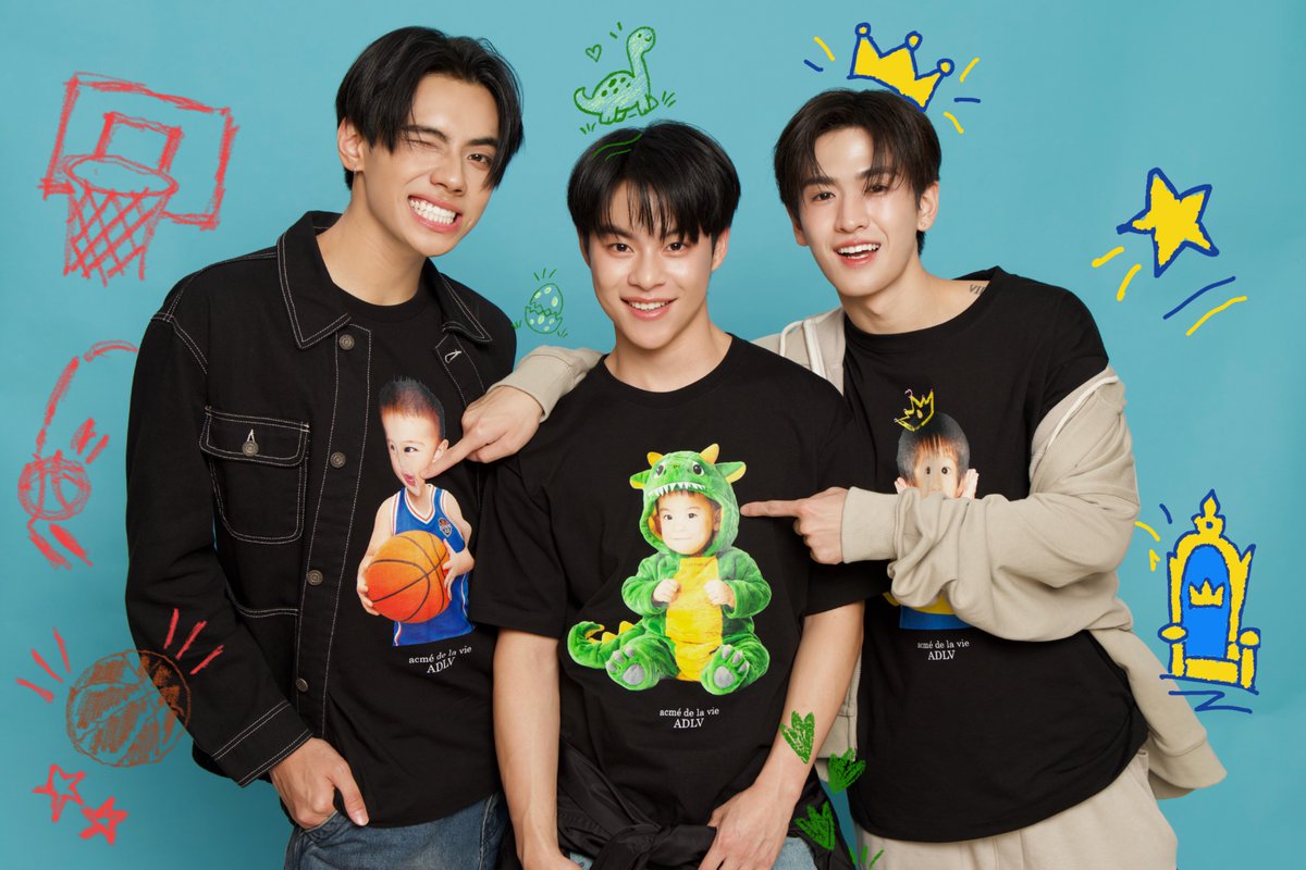 BUS_SONRAY's tweet photo. ADLV x BUS Collection ✨

📸 พี่ BUS กับ บัสจิ๋ว 👶🏻🤏🏻

วันนี้! เปิดจำหน่ายสำหรับทุกเมมเบอร์ ทุกไซส์
🛒 Online: LINE Shopping @ adlvthailand

พรุ่งนี้! พบกับการวางจำหน่ายหน้าร้าน
สามารถเลือกซื้อได้ที่ ADLV Store สาขาที่ร่วมรายการ
🛒 Offline: ADLV Store Siam Center Showroom, Mega Bangna, Zpell และ Dusit Central Park
🛒 Online: LINE Shopping @ adlvthailand

*ยกเว้น PHUTATCHAI SIZE 0

#ADLVxBUS 
#adlvthailand 
#acmedelavie #ADLV
#BUSbecauseofyouishine