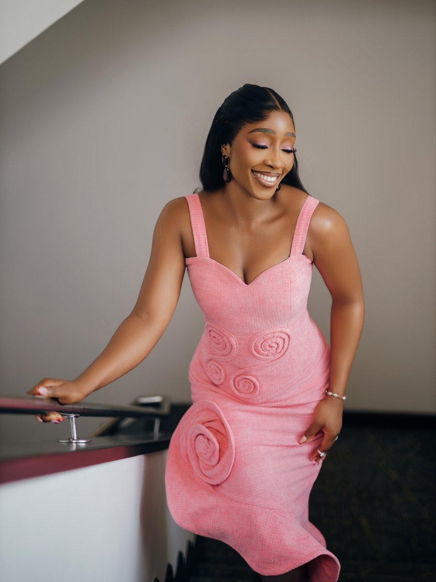 ShebaGamde's tweet photo. TOP 3. SECOND RUNNER-UP. 🏆
The Big Brother show introduced me. The world gets to witness me. ✨

Outfit: @janbyjan
Photography: @bejvisuals https://t.co/z0dmUdZpcr