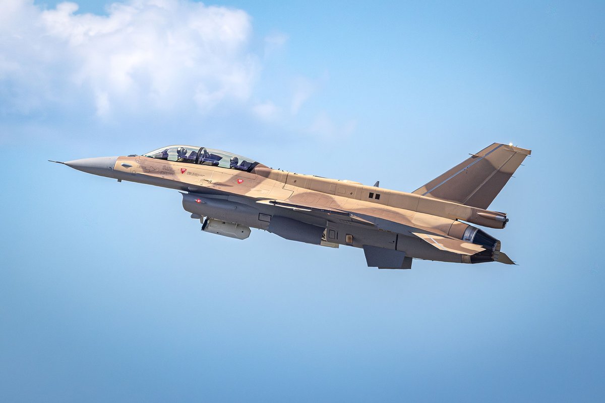 DefenseMirror's tweet photo. Morocco’s First F-16 Block 72 Completes Maiden Flight::
https://t.co/oQCr3gmTL2
#Morocco #F16 #F16Viper #F16Block72 #RMAF #LockheedMartin #MilitaryAviation #AirPower #Defense #NorthAfrica #AESA #MilitaryModernization https://t.co/1ZIzYmO9uL