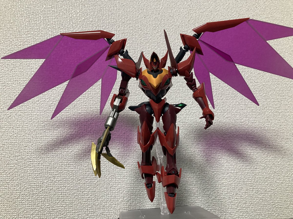 kisato_ASW06's tweet photo. 紅蓮聖天八極式作った
想像以上にでかい
 #コードギアス  #プラモデル https://t.co/RhL8ptsusm