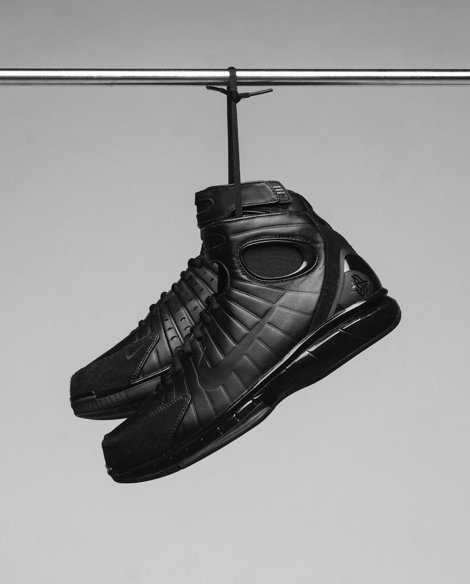 snkr_twitr's tweet photo. AD: Restocked at $150 w/code FALL25
Nike Air Zoom Huarache 2K4 OT 'Black'

Shop -> https://t.co/JuAuBoTI1M https://t.co/ZF8UUtg6kI