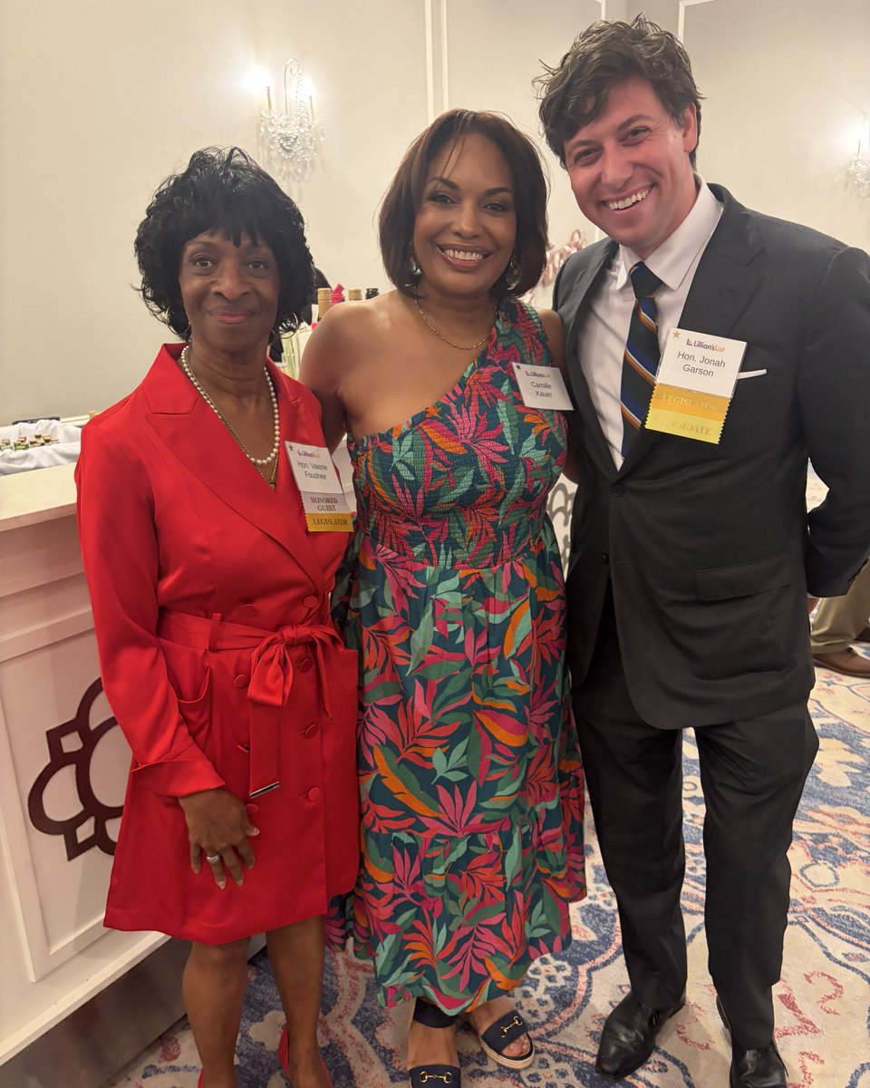 FousheeforNC's tweet photo. It was a pleasure to join @LilliansList for the annual Lead with Lillian reception! This November is a critical opportunity for us to advance pro-choice candidates across the country, let’s get to work! https://t.co/7cFd5iB7qr