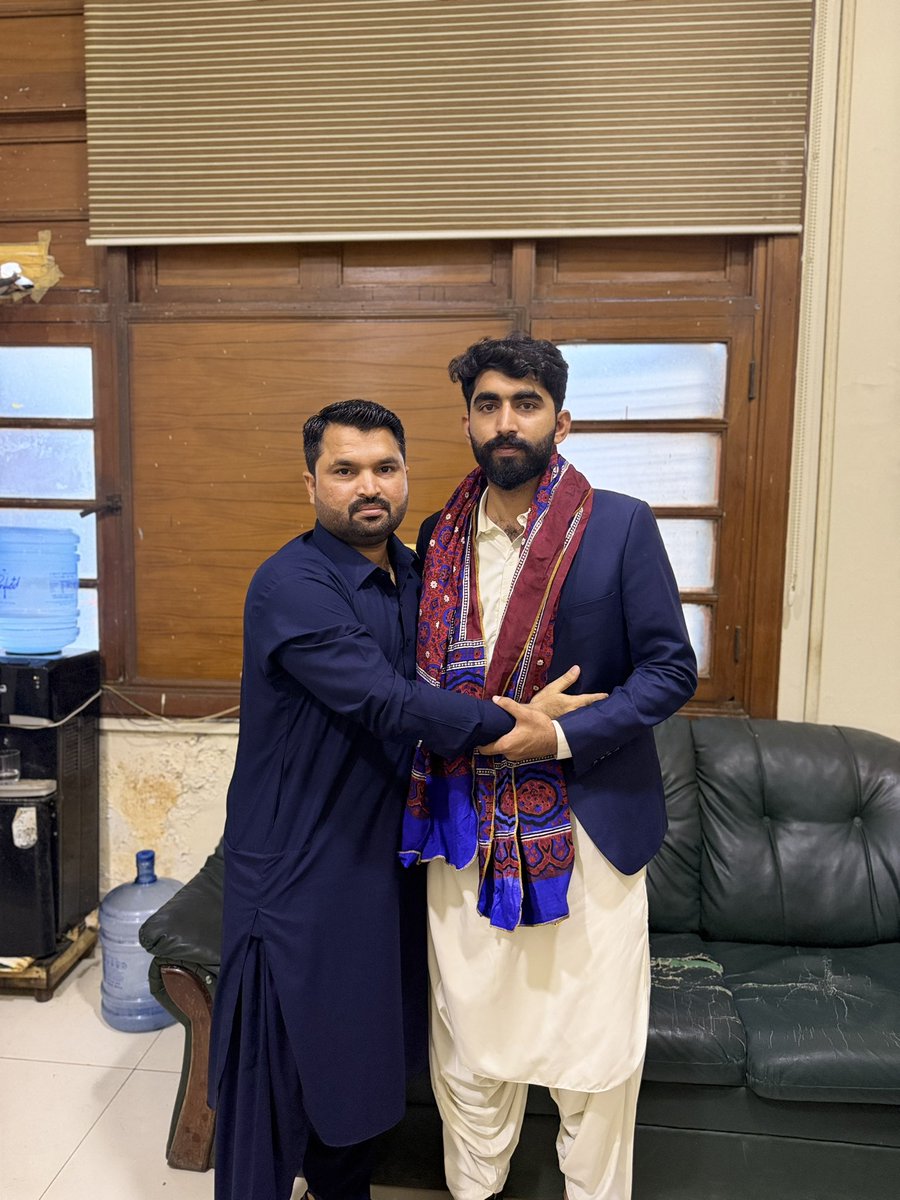 AyazBuriroPPP's tweet photo. Congratulations to the newly appointed President PSF Sindh Safiullah Veesar and General Secretary PSF Sindh Humayoun Arshad

Wishing you both success and strength in your new responsibilities. May you continue to serve students and youth with dedication and commitment.

Best wishes for your new roles!