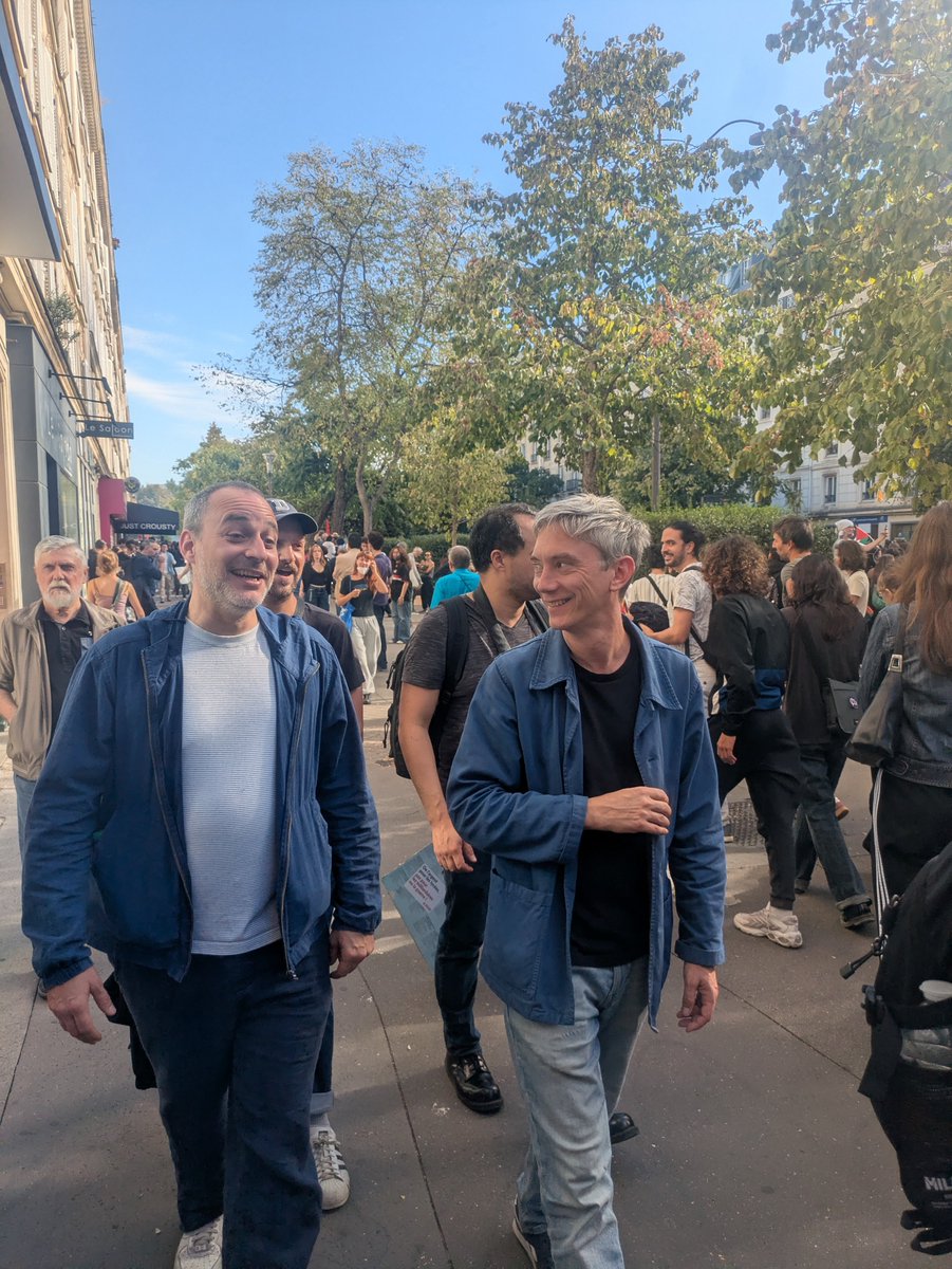 StCycliste's tweet photo. Il y'a Swann Arlaud en manif mais vos artistes et sportif de merde ne sont pas là https://t.co/erZ1V3OTLA