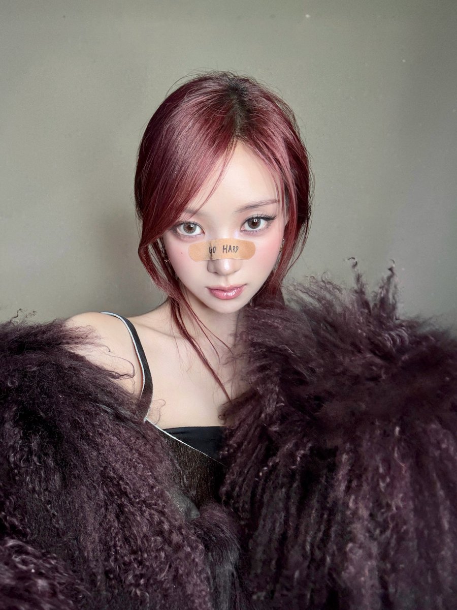 meovvrated's tweet photo. NARIN INSTAGRAM UPDATE https://t.co/sarl6ToEkp