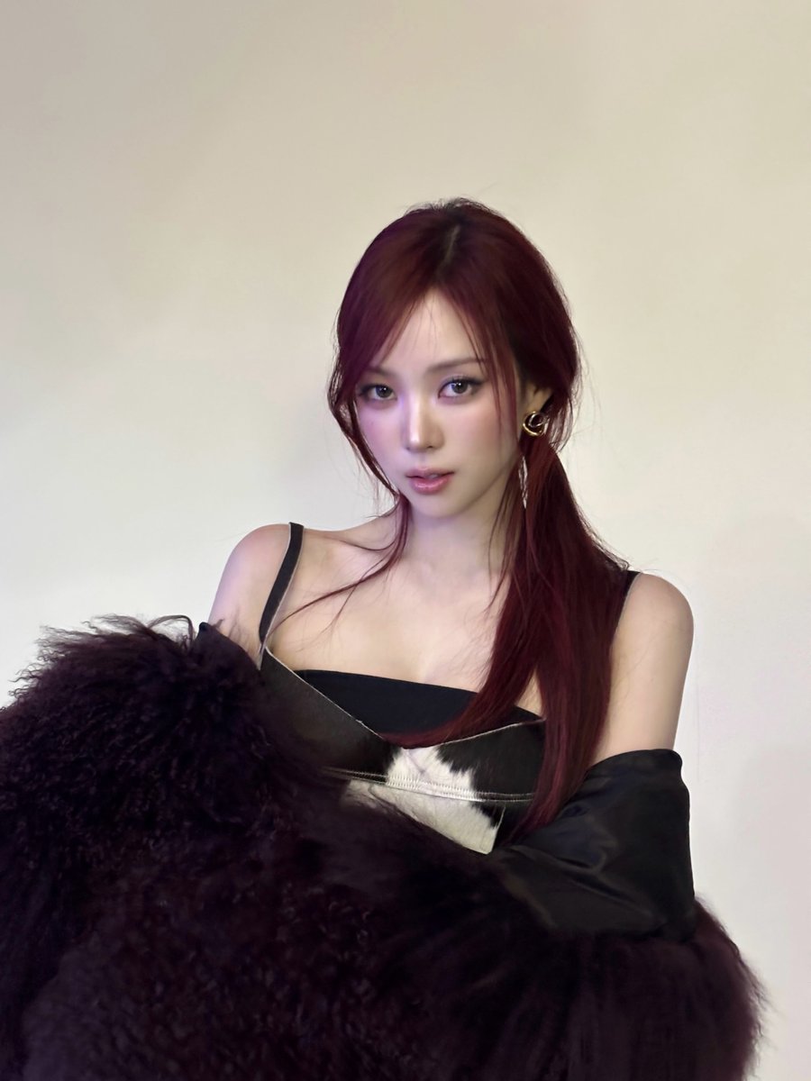 meovvrated's tweet photo. NARIN INSTAGRAM UPDATE https://t.co/sarl6ToEkp