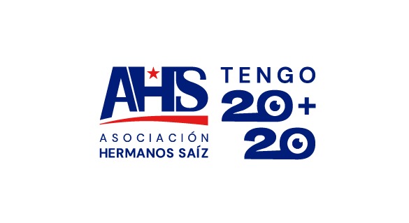 AdrianaLpezSam2's tweet photo. Llegan a su aniversario 40 la @ahsjovenescuba en los próximos días, excelente movimiento de artistas y creadores. Un placer compartir con  @cienfuegosahs 
@EdilPerezP @Armandocv781123 
@UJC_CfgosProv @MeyvisEstevezE https://t.co/3T3QQVjZol