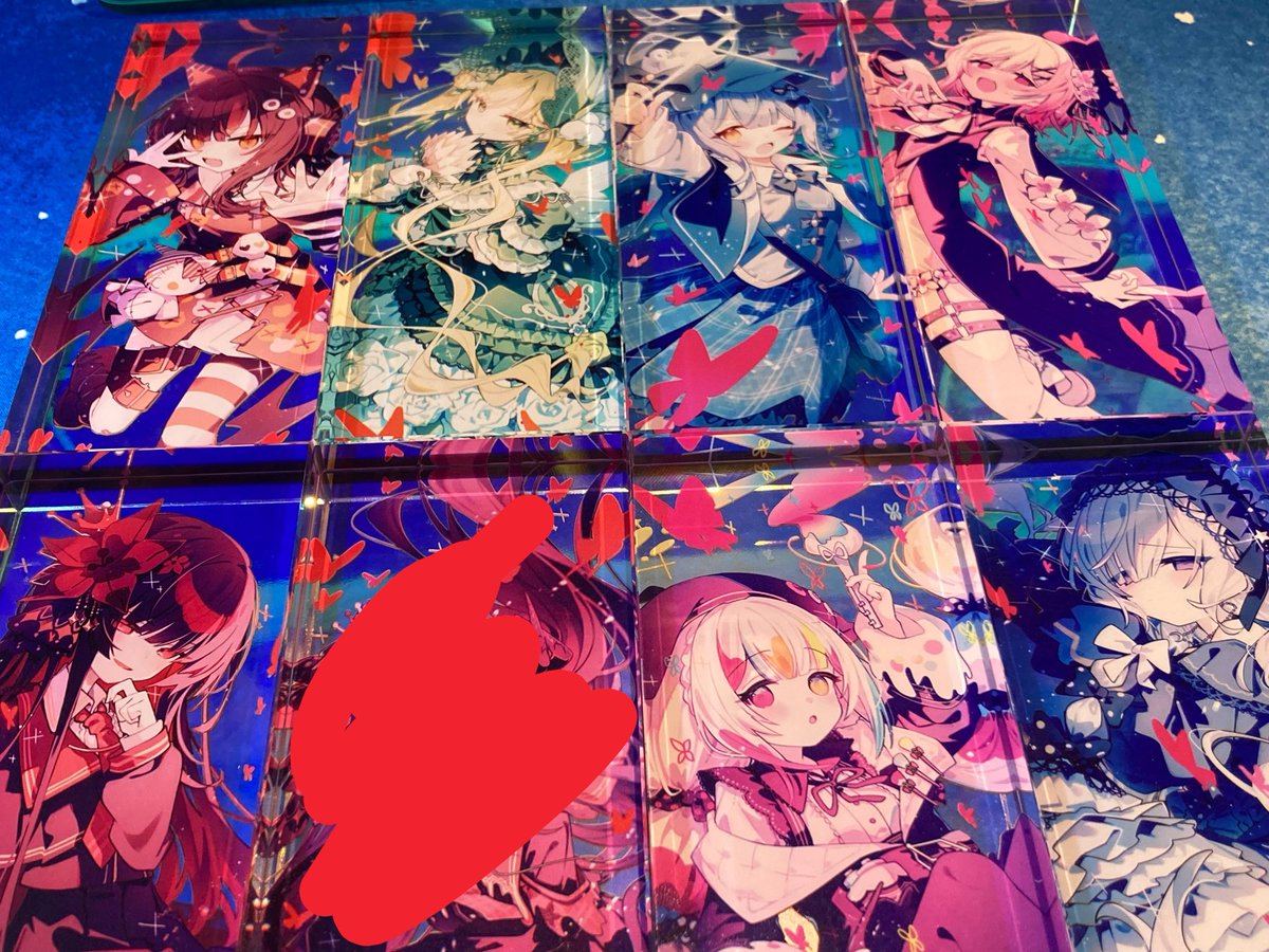 33__otaku's tweet photo. 4つずつでしか置けないんだけどどう分けよう
ヒロ2つあるのがめんどくさくしてる() https://t.co/Dd3FiTdDax