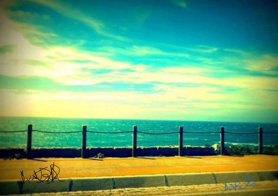 sirbarrilaro's tweet photo. ° As Saudades que Eu tenho do #Guincho - #Cascais - #Lisboa
#EstalagemDoMuchaxo #Muchaxo

[Fotografia tirada do interior do taxi em 10 de Junho de 2017]

@sirbarrilaro © 2017 #sirbarrilaro
#ArtPhotography #SelfRecording
#AnatomicTheater #PortableComputerVideos #Praia #Mar ° https://t.co/Z7L1livn3K
