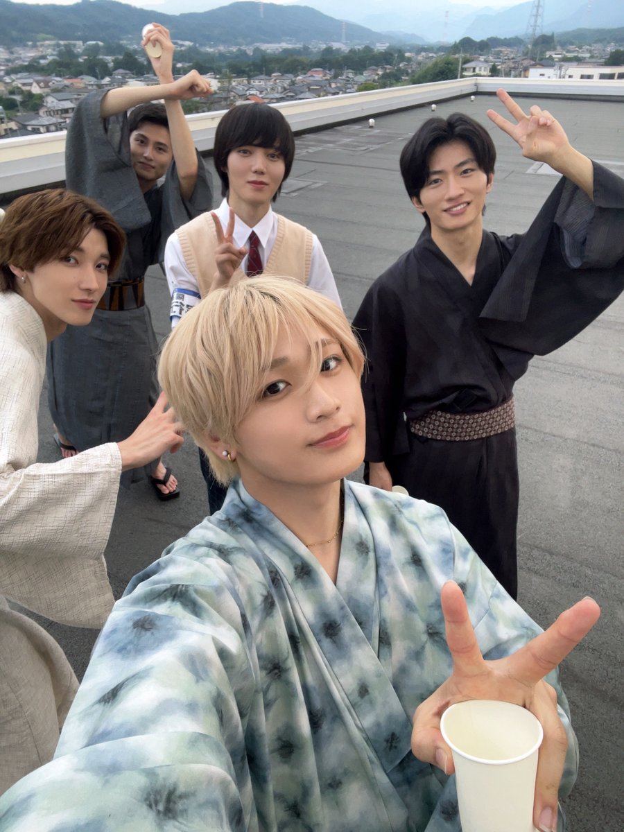 official_DXTEEN's tweet photo. [#田中笑太郎]
9話同時視聴ありがとうございました！

またみんなといっしょに見られて嬉しかった❕❕❕
まだオフショたくさんあったからあげる！
寝る前にいっーぱいみてねー！
朝起きてもみてーねーー！！
おやすみよくねてねーー😽

🔗https://t.co/CXeMrzT4RL

@dramaDiVEP_ytv #陽キャ集団 
#DXTEEN #TANAKASHOTARO