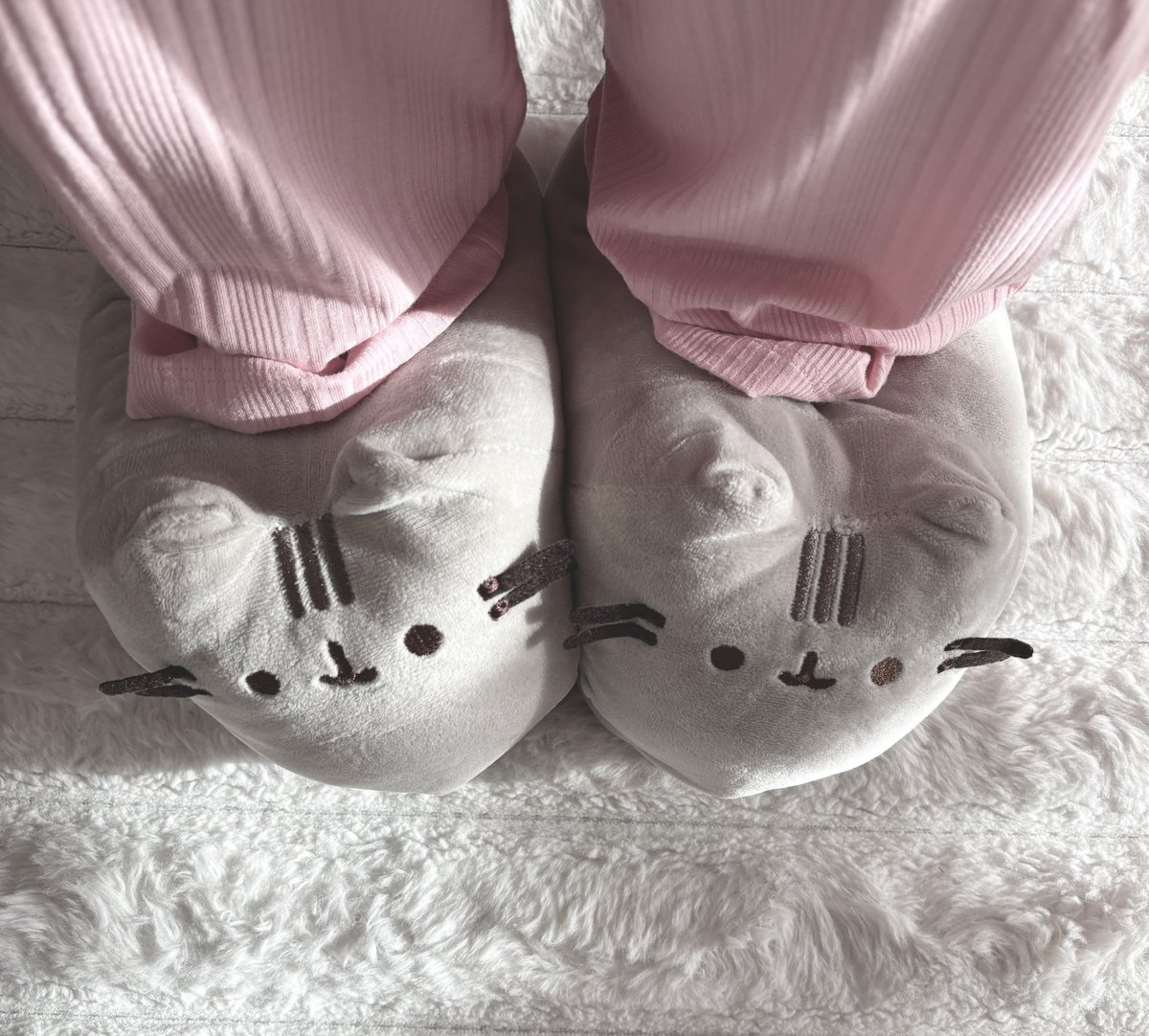 dolliibun's tweet photo. ໒꒰ྀི∩˃ ᵕ ˂∩꒱ྀི১ https://t.co/g8wBCAsM8K