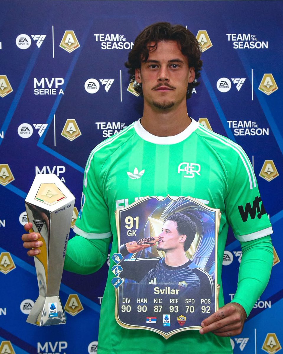 Copa90's tweet photo. So Serie A’s best goalkeeper is stuck without a national team for the foreseeable future. https://t.co/JUj41g4CDb